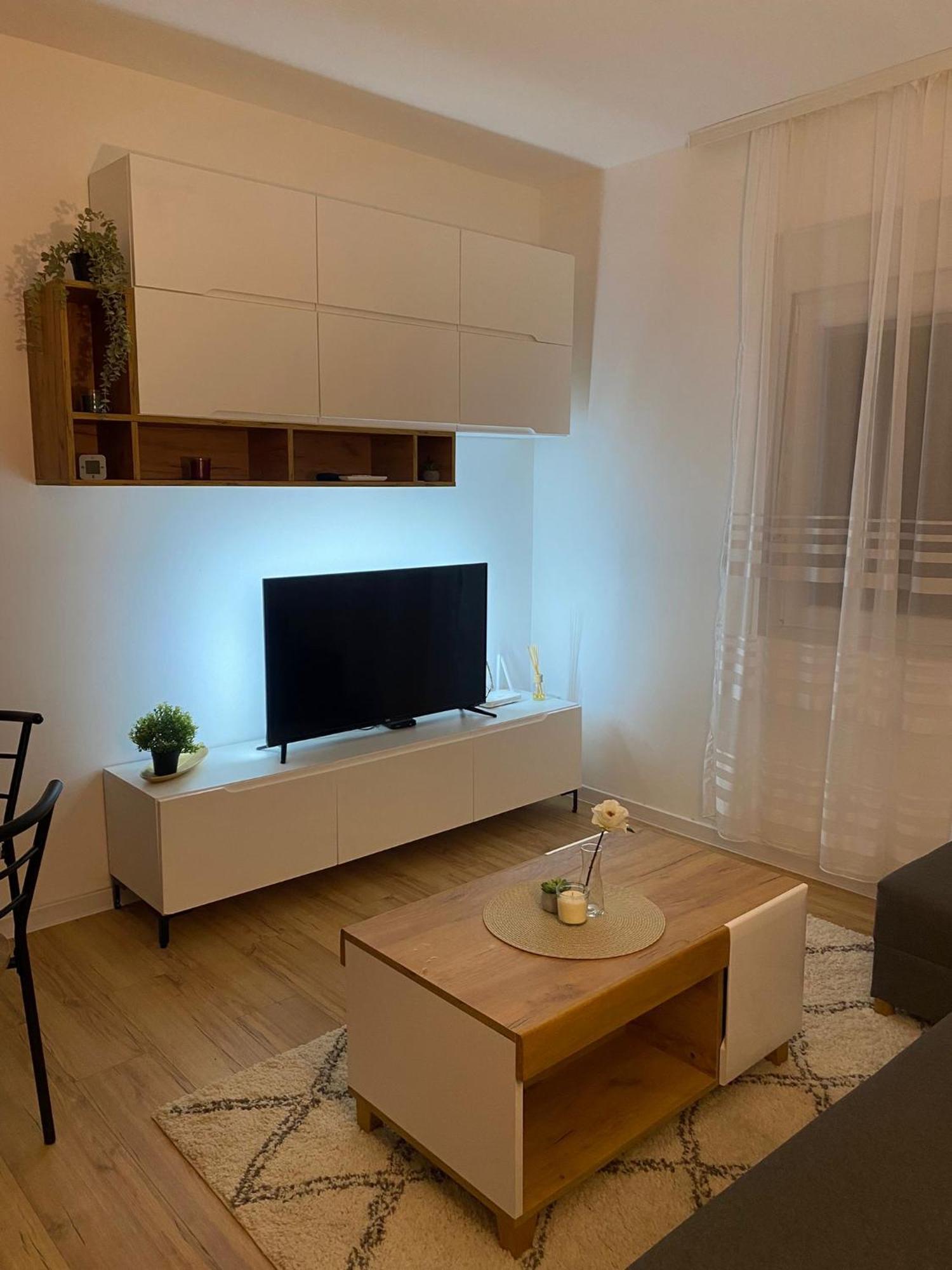Urban Oasis Apartment Sajmiste Exteriér fotografie